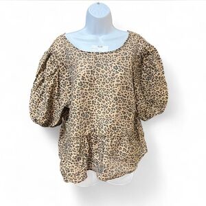 American Eagle Leopard Smocked Puff Sleeve Babydoll Top